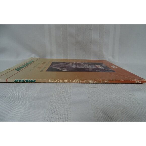 Star Wars Galaxy Guide 12 ALIENS Enemies and Allies 1995 West End Games - Picture 3 of 3